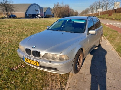 BMW 5-serie Touring 525i Executive