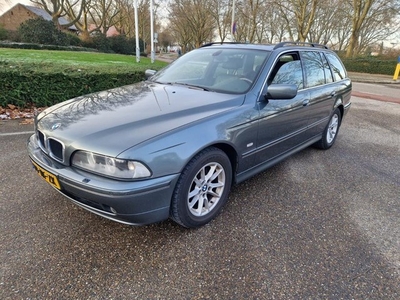 BMW 5-serie Touring 530i Edition, Youngtimer