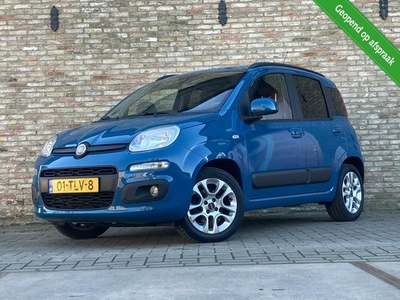 Fiat Panda 0.9 TwinAir Lounge 5 zitplaatsen!