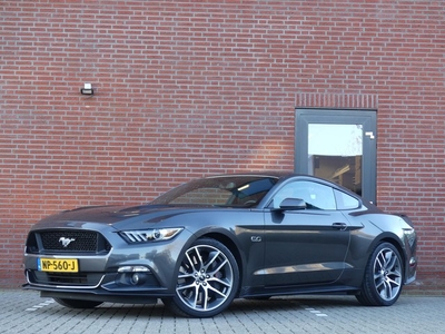 Ford Mustang 5.0 V8 GT / Dealer onderhouden (bj 2015)