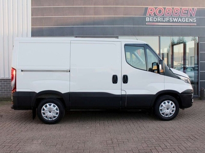 Iveco Daily 35S14V 2.3 300 L1H1 Dubbele schuifdeur