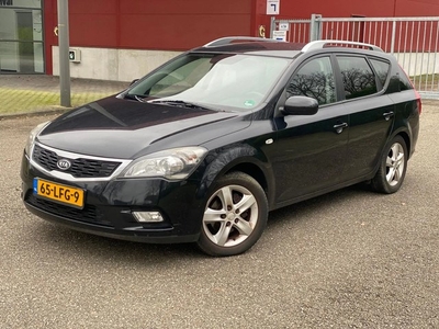 Kia cee'd 1.4 CVVT X-ecutive (bj 2010)