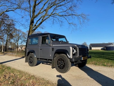 Land Rover Defender 2.4 TD HT 90 X-Tech 2011 / 153dkm