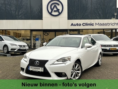 Lexus IS 300h BUSINESS LINE AUTOMAAT | | 12 MDN GARANTIE | LEER | SCHUIFDAK | XENON |