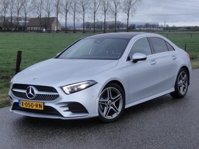 Mercedes-Benz A-klasse 180Business Solution AMG Full