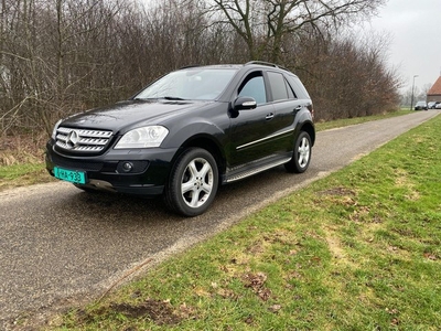 Mercedes-Benz M-klasse 280 CDI Grijs kenteken Youngtimer