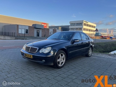 Mercedes C-klasse 180 K. Elegance