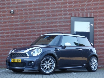 MINI Mini 1.6 Cooper JCW pakket / Schuifdak (bj 2012)