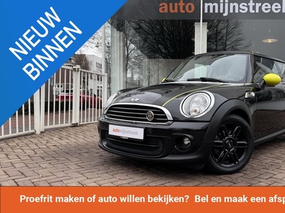 Mini Mini 1.6 One Chili | Stoelverwarming | Airco | Black Pack |