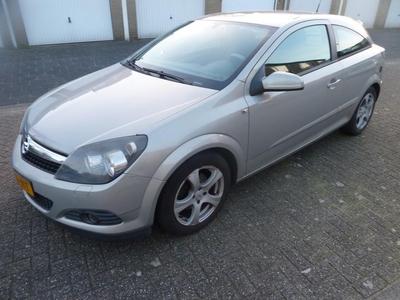 Opel Astra GTC 1.4 Temptation lpg-g3