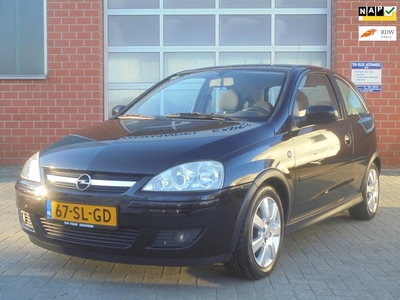 Opel Corsa 1.2-16V Silverline, Airco, El.pakket