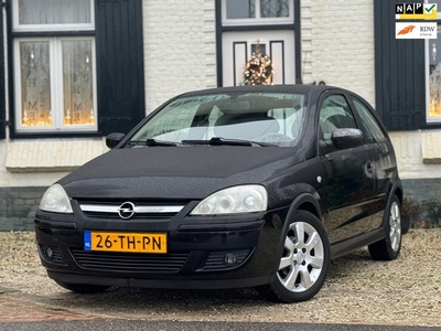 Opel Corsa 1.2-16V SilverlineAircoCruiseLMV