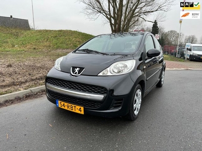 Peugeot 107 1.0-12V XS 5drs Airco