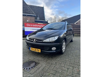 Peugeot 206 SW 1.4 XS nieuwe apk