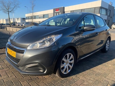 Peugeot 208 1.2 PureTech Active 2015 135.000 km