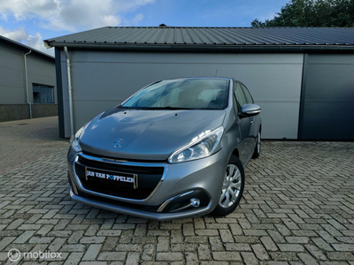 Peugeot 208 1.2 PureTech Blue Lease Active