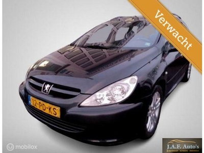 Peugeot 307 SW 2.0 7pers Airco APK Parkeersens trekhaak!