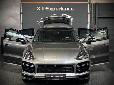 Porsche Cayenne 4.0 TURBO S E-HYBRID 680 PK KERAMISCH PANO