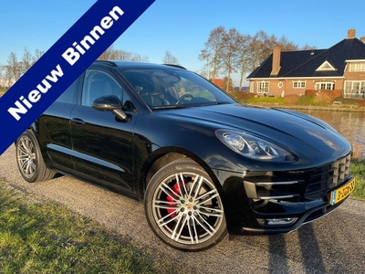 Porsche Macan 3.6 Turbo 400 PK Sport Chrono / Pano /