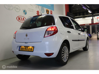 Renault Clio 1.2 TCe Special Line met nieuw APK