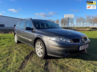 Renault Laguna Grand Tour 2.0-16V Tech Line