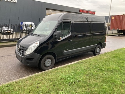 Renault Master 165.35 2.3 Dci L2 H2 (bj 2015)