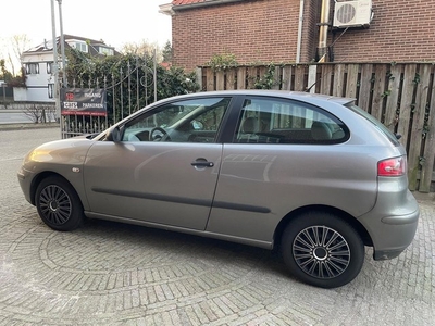 Seat Ibiza 1.2-12V distributie ketting hoorbaar