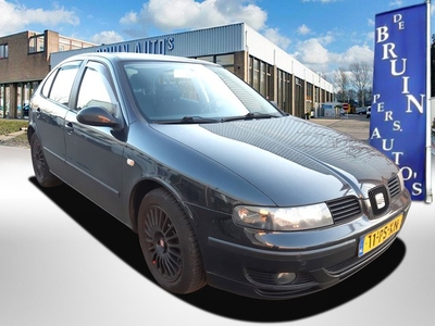 SEAT Leon 1.6-16V Sport Airco APK 08-2024 (bj 2004)