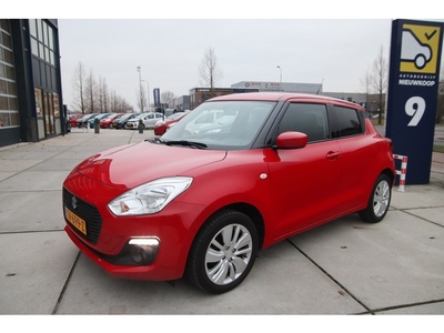 Suzuki Swift 1.2 Select Carplay-Camera, stoelverwarming