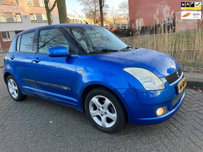 Suzuki Swift 1.5 Exclusive automaat / keurige staat