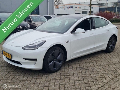 Tesla Model 3 Standard Range Plus 2019 - slechts 70.473 KM!