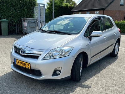 Toyota Auris 1.8 Full Hybrid Aspiration (bj 2011)