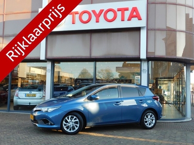 Toyota Auris 1.8 Hybrid Trend TREKHAAK / PANORAMADAK