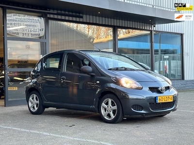 Toyota Aygo 1.0-12V Access / 67.625KM NaP / Airco /