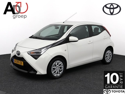 Toyota Aygo 1.0 VVT-i x-play Apple carplay/Android auto