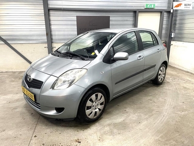 Toyota Yaris 1.3 VVTi Sol airco 1ste eigenaar incl garantie