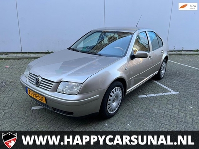 Volkswagen Bora 1.6 Comfortline, AUTOMAAT, NAP, AIRCO