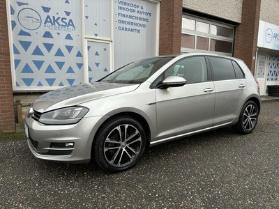 Volkswagen Golf 1.2 TSI Lounge 110pk DSG Xenon 17