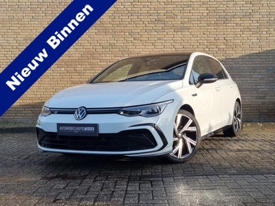 Volkswagen Golf 1.5 TSI R-Line PANO / STUUR +