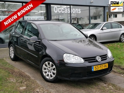 Volkswagen Golf 2.0 FSI Comfortline