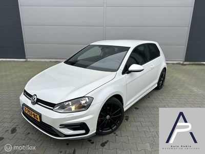 Volkswagen Golf 7 1.2 TSI R uitgevoerd