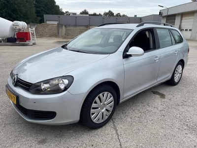 Volkswagen GOLF Variant 1.6 TDI Trendline BlueMotion