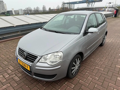 Volkswagen Polo 1.2-12V /Airco/Cruise/5 drs/Nieuwe APK