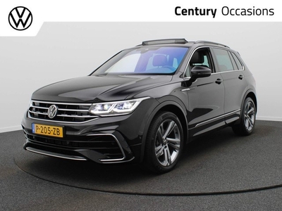 Volkswagen Tiguan 1.5 TSI R-Line Panoramadak / Trekhaak