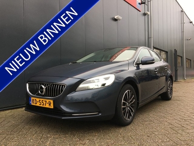 Volvo V40 1.5 T2 Inscription Pano dak Navigatie