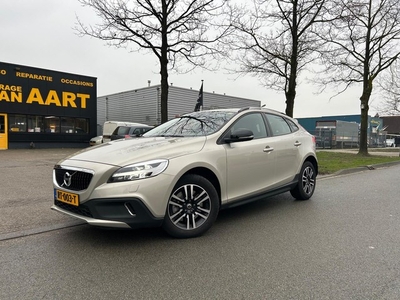 Volvo V40 Cross Country 1.5 T3 Nordic+/NL AUTO/CAMERA/STOEL