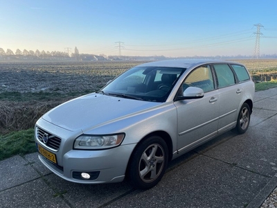 Volvo V50 2.0 Business Pro Edition (bj 2011)