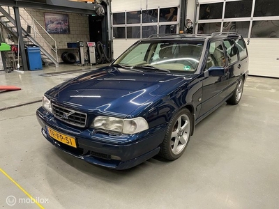 Volvo V70 2.3 R