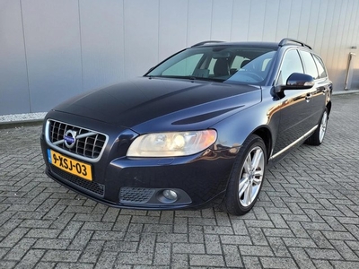 Volvo V70 2.4 D5 automaat leder (bj 2010)