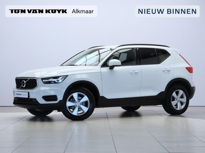 Volvo XC40 T2 Automaat Core / Privacy glass / DAB+ / CarPlay